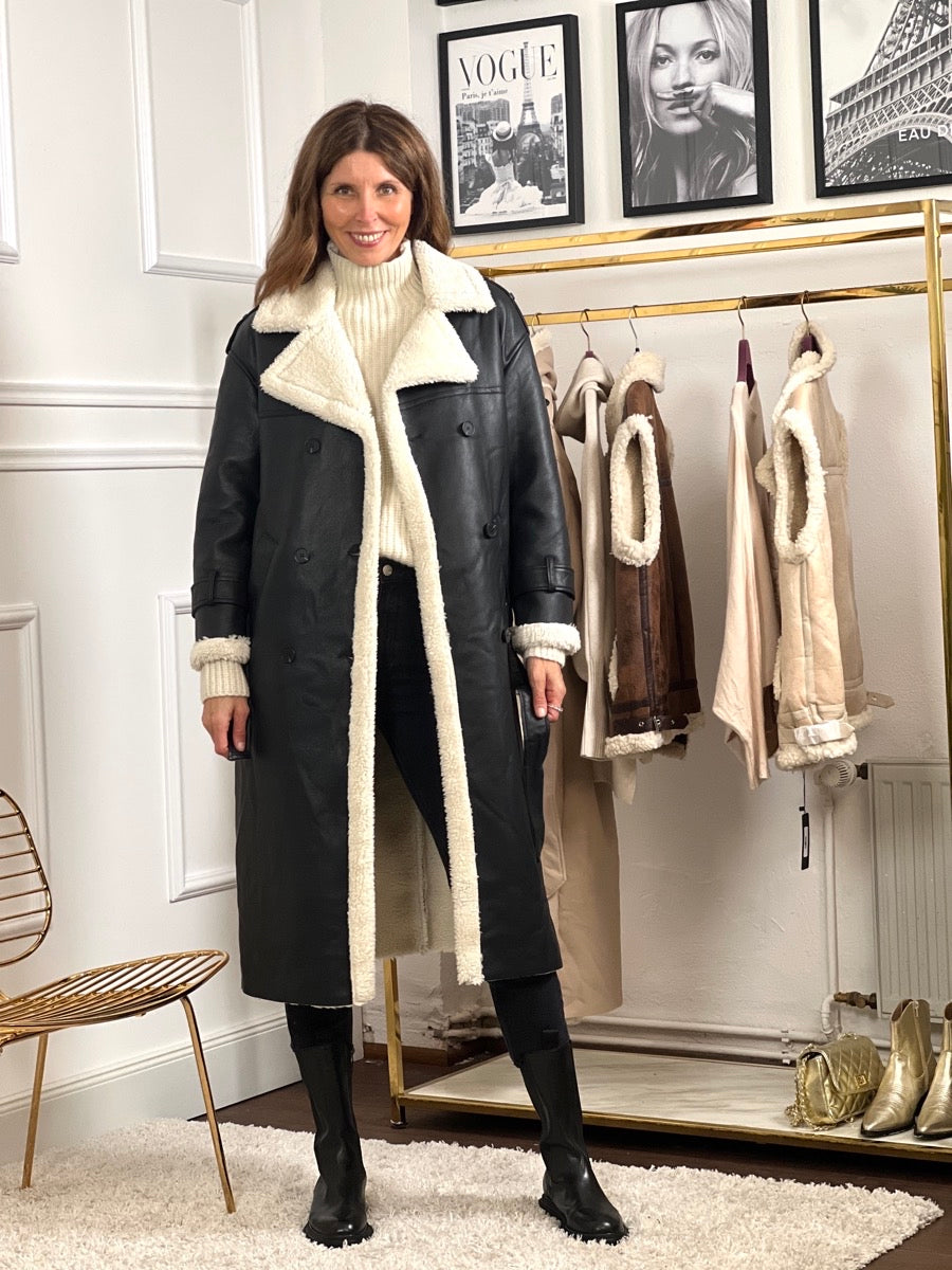 Exquisiter doppelt geknöpfter Shearling-Mantel mit Gürtel – für Damen