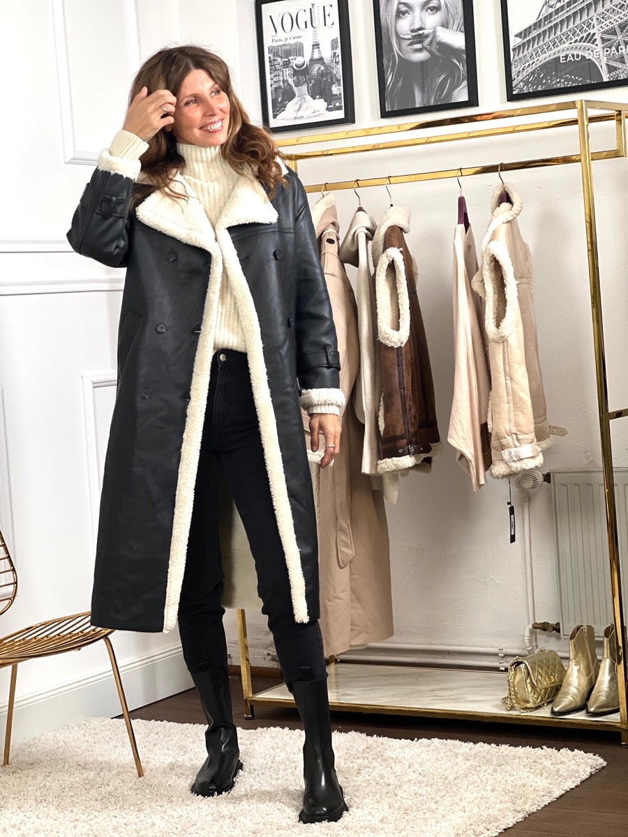 Exquisiter doppelt geknöpfter Shearling-Mantel mit Gürtel – für Damen