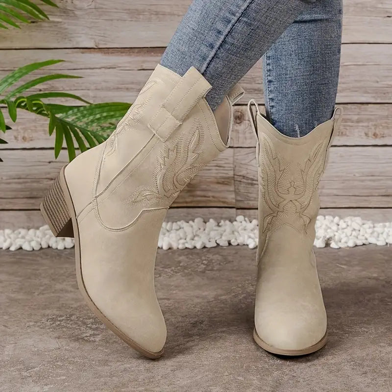 Rustikale, bestickte, komfortable Western Knöchelstiefel für Damen