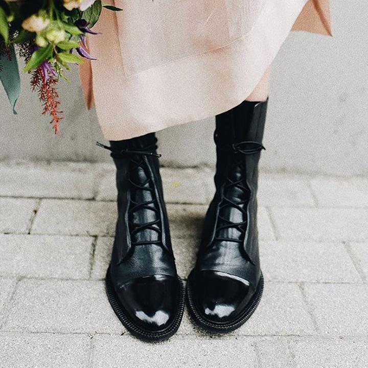 Stilvolle, warme und strapazierfähige Stiefel mit hohen Absätzen für Damen