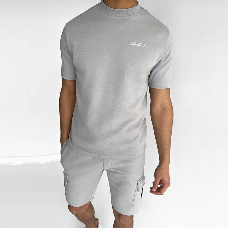 Premium-Set aus T-Shirt und Shorts für Herren