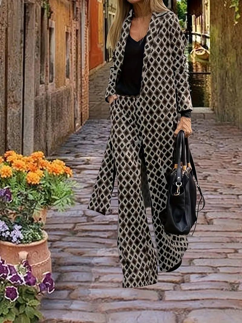 Urban Chic Set aus langem Mantel und Palazzo mit geometrischem Print für Damen